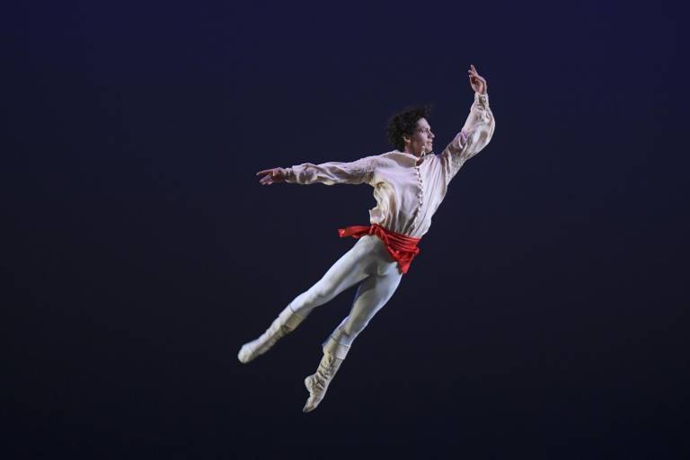 Celebra Fundación Azteca 25 años con una gala de ballet con Isaac Hernández
