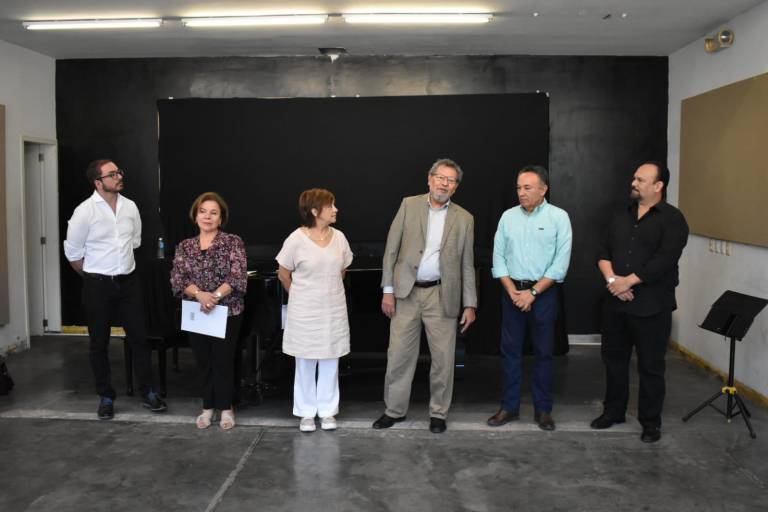 Reciben integrantes de Taller de Ópera de Sinaloa la ‘Cátedra Antonio Haas’ en canto