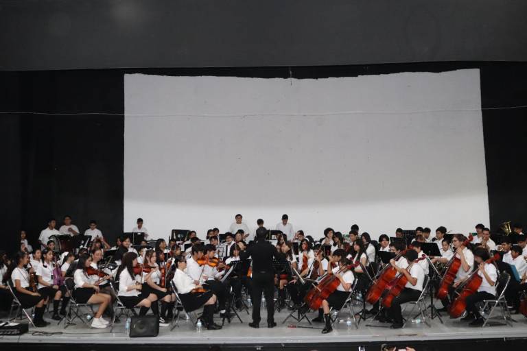 Ofrecen concierto monumental en Escuinapa