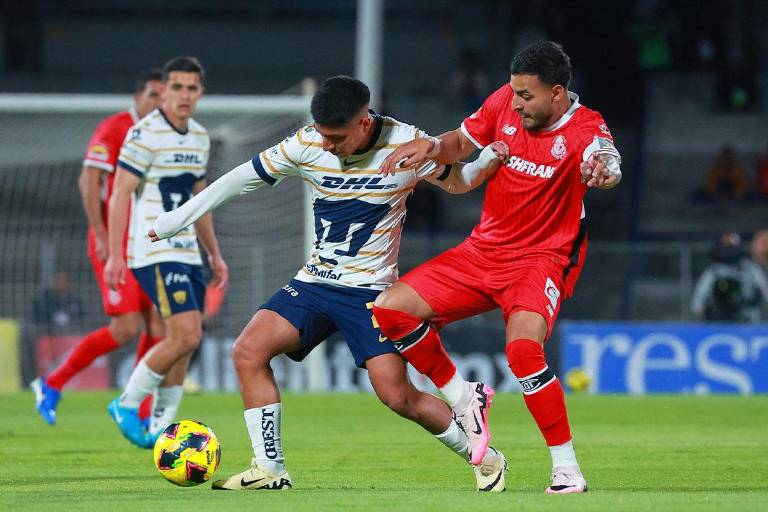 Pumas y Toluca empatan en el regreso de Héctor Herrera