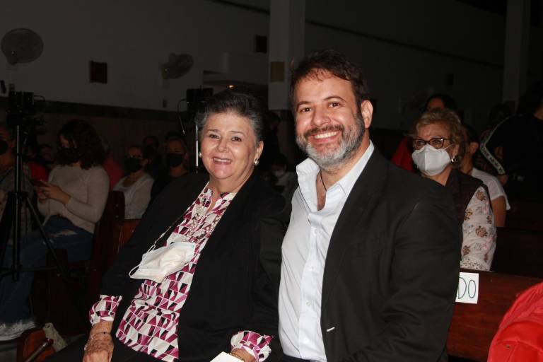 Viven una Navidad musical en la parroquia de la Sagrada Familia
