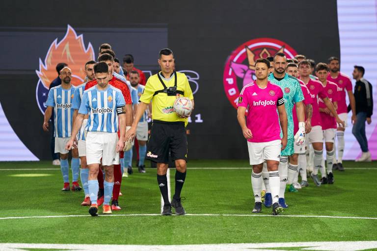 Chicharito y Torrado pierden en su debut en la Kings League