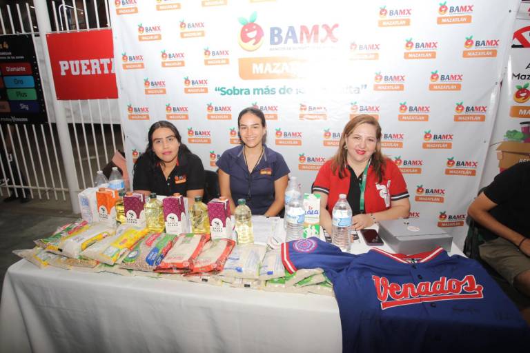 Venados Vizsla y Banco de Alimentos Mazatlán unen fuerzas en Serie Solidaria contra el Hambre