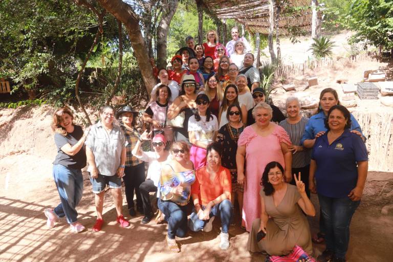 Convergen las ideas en el Tercer Encuentro de Escritoras