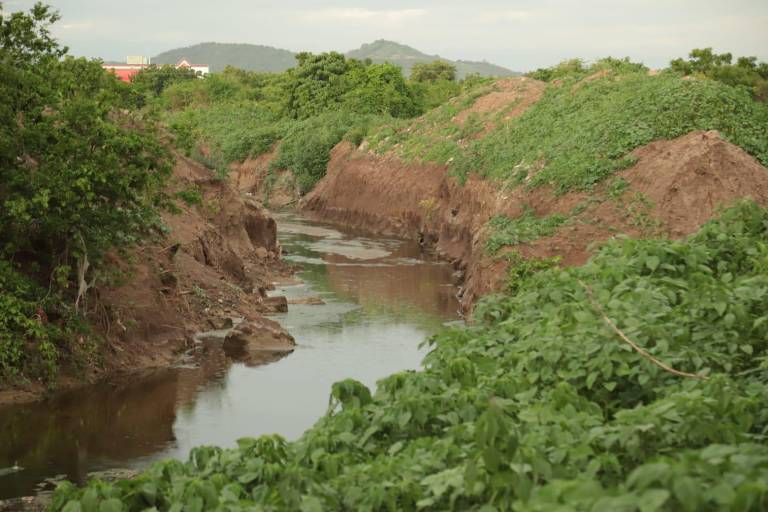 Vecinos advierten de posibles afectaciones ante desvío del arroyo Jabalines