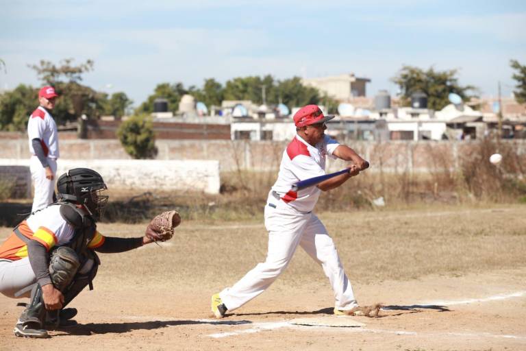 Sufre doloroso revés Halcones-Turismo en Beisbol 40 años