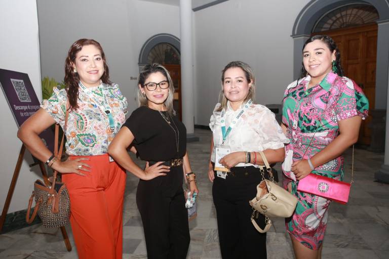 Participan químicos en Congreso Nacional que se celebra en Mazatlán