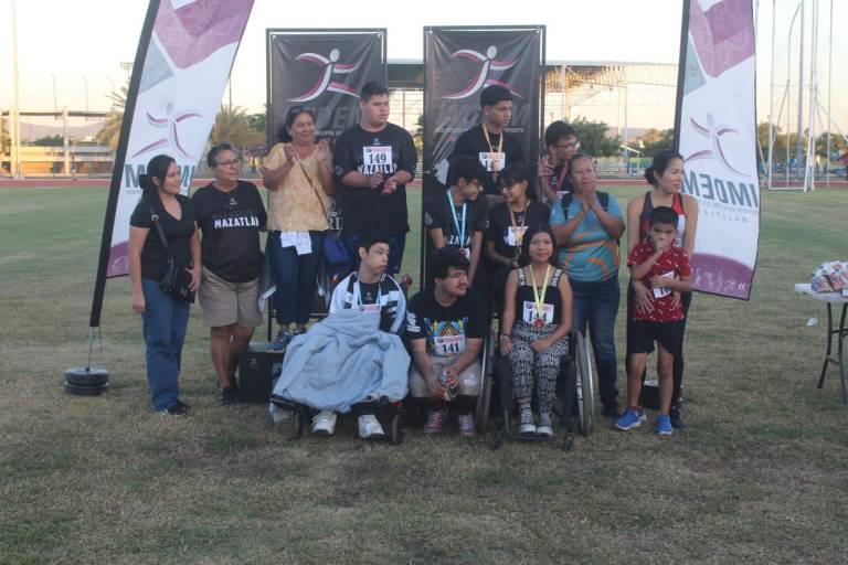 Festeja Club Dragones su Séptimo Aniversario con un festival atlético