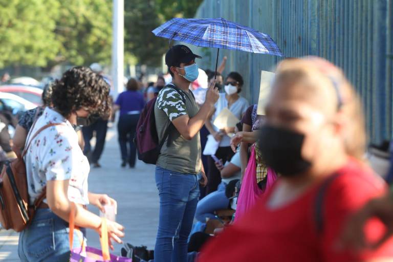 Ante primer caso de Ómicron en México, Secretario de Salud en Sinaloa pide a la población no caer en pánico