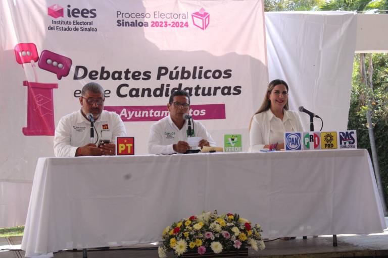 Acusan abandono de Rosario en debate de candidatos a la Alcaldía