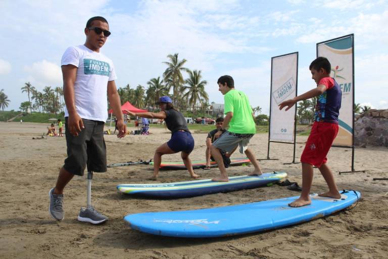 Sostendrá actividades en beisbol y surfing en próximas fechas