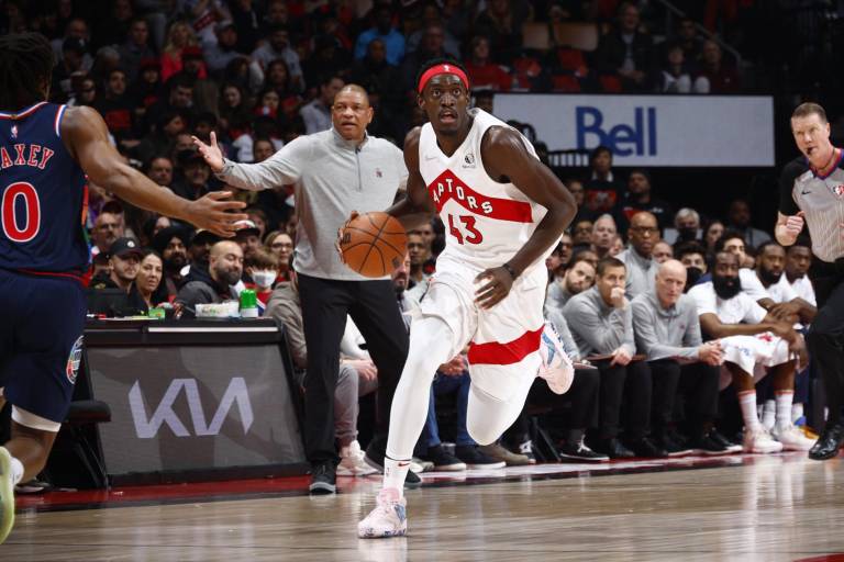 Raptors evitan ser barridos en la primera ronda, al superar a los Sixers