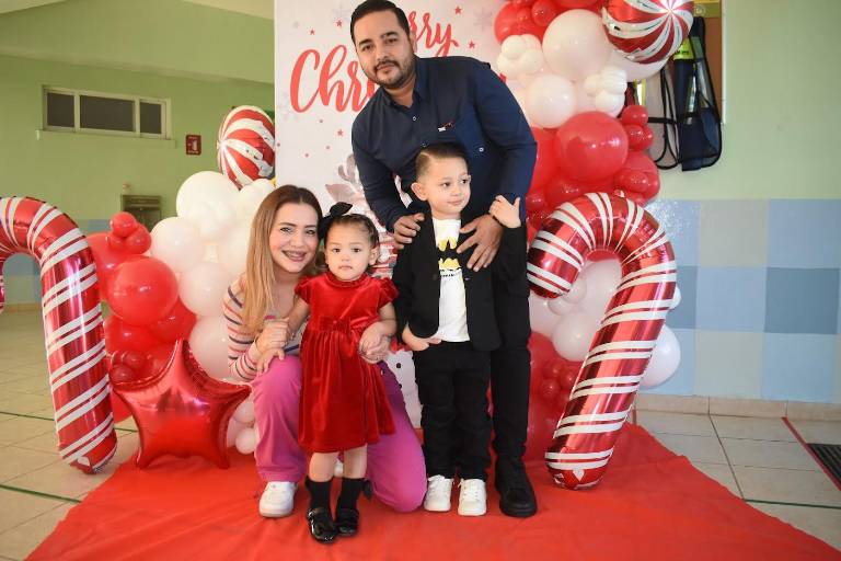 Ríen, cantan y bailan alumnos del Instituto Senda en su posada