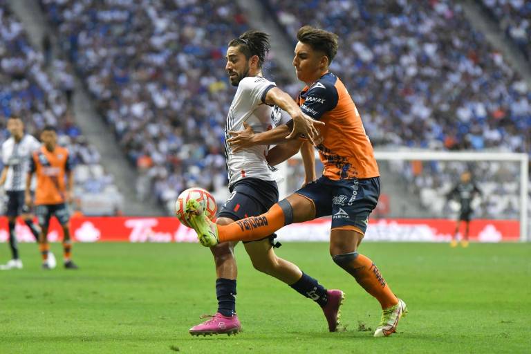 Rayados se vuelve a imponer en el Gigante de Acero