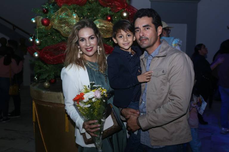 Se encantan con el clásico cuento del ‘El Cascanueces’