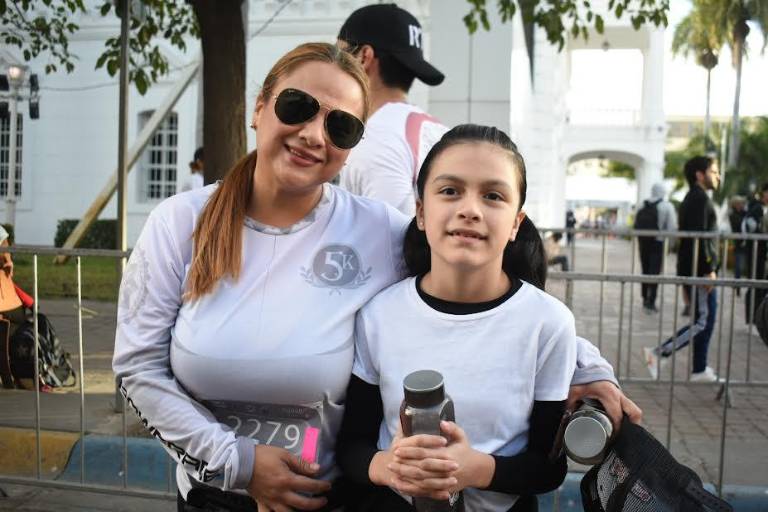 Corren por la paz en Sinaloa en el Maratón Internacional de Culiacán 2025