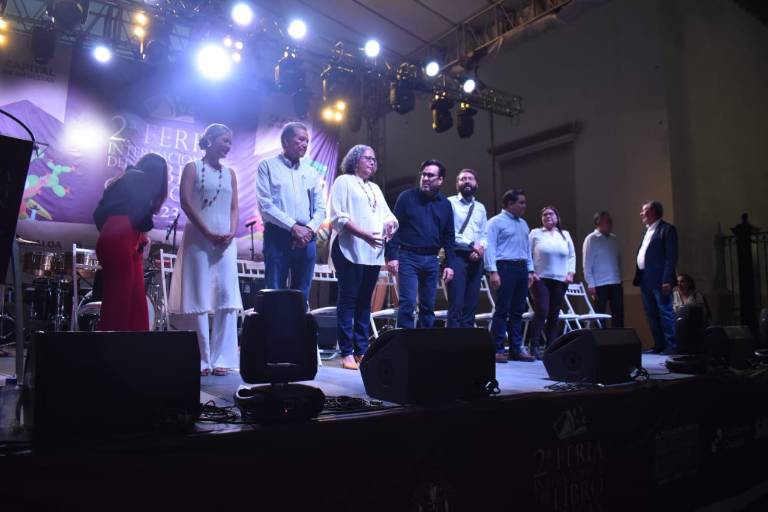 Inicia la Feria Internacional del Libro Culiacán