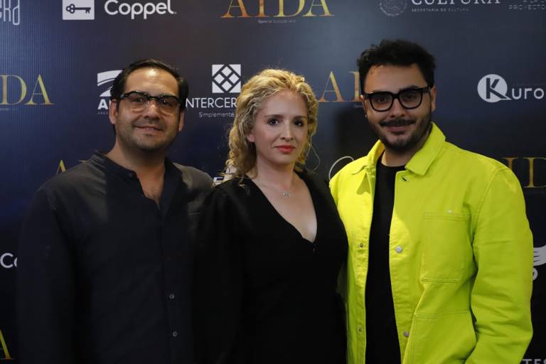 Viven sinaloenses una historia de amor con ‘Aída’