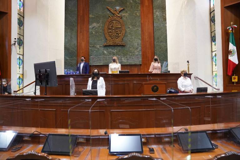 Premio a la Mujer Rural Sinaloense, a un paso de ser realidad; este viernes lo discute el Congreso