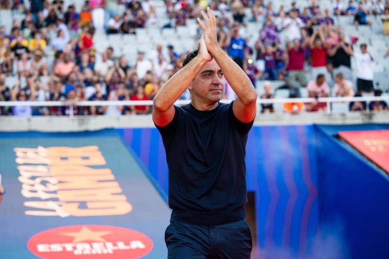 Xavi Hernández dice la razón por la que seguirá en el Barcelona