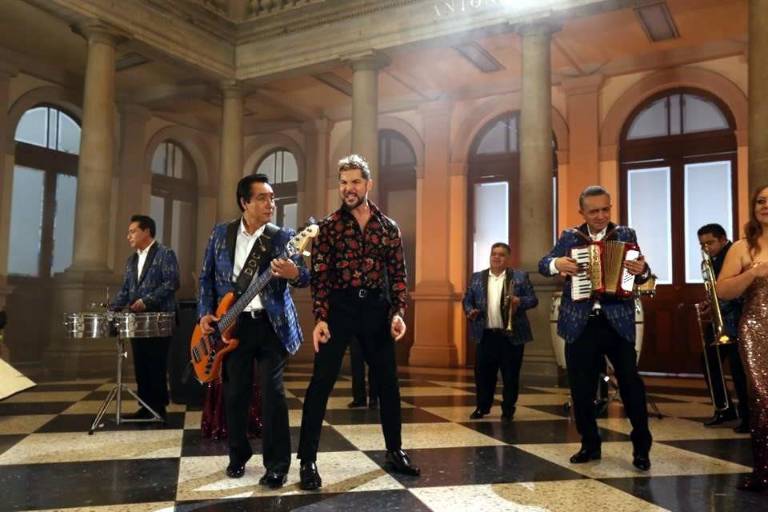 Se unen David Bisbal y Los Ángeles Azules para grabar ‘Quiero ser yo ese hombre’