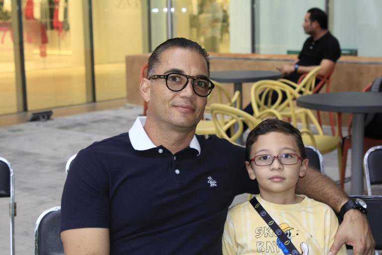 Clientes de Cimaco Culiacán asisten a la pasarela ‘Ceiba Summer Trends’