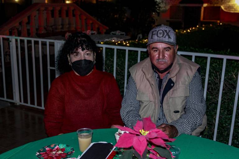 Con piñatas, rifas y música realiza su posada el Instituto de Neurociencias y Educación de Sinaloa