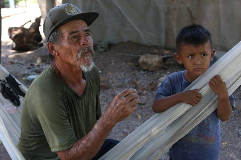 ‘Aquí se puso muy feo’, dice habitante de Playa Ceuta tras las lluvias