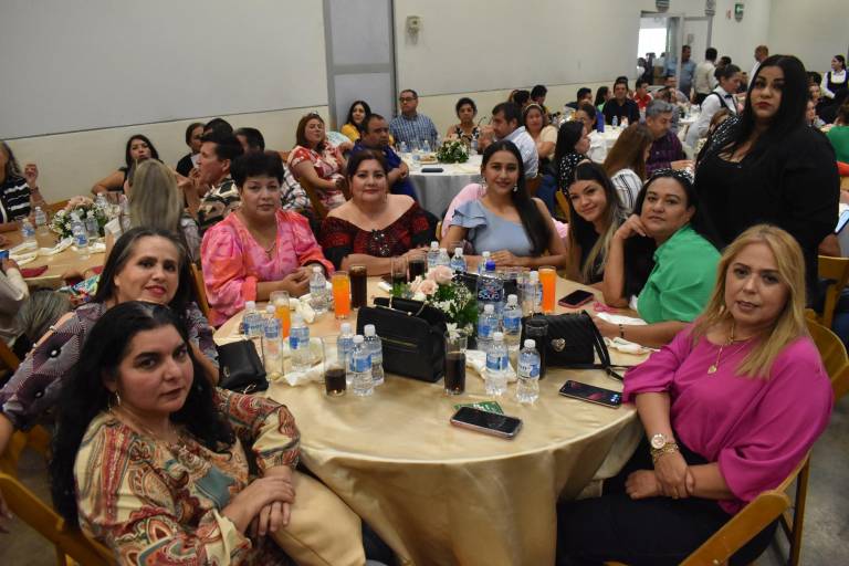 Celebran el Día del Servidor público