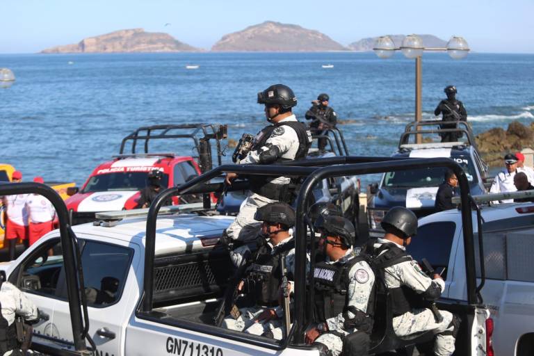 Sería ‘error garrafal’ que SCJN quite Guardia Nacional a la Sedena: AMLO