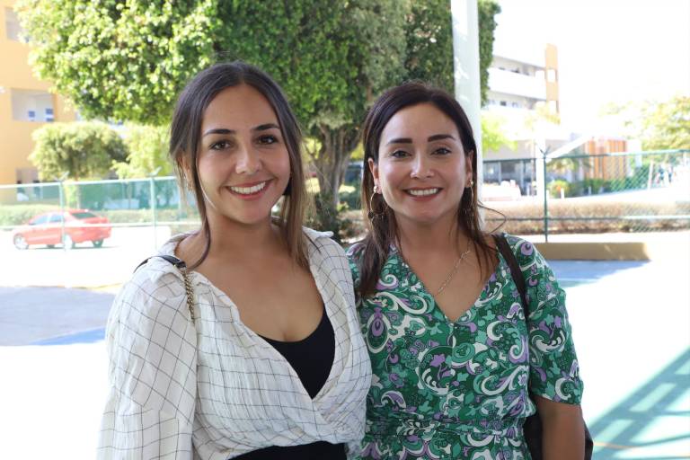 Colegio Andes y Bachillerato Anáhuac celebra con misa a la mujer más especial de la familia