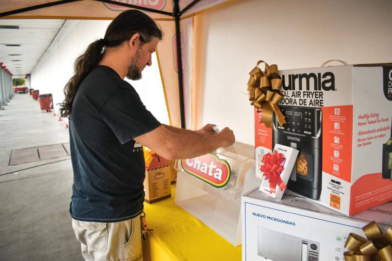 Viven clientes la experiencia de La Ruta del Chilorio Chata