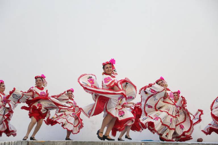 Prepara el ballet Huey Colhuacan del CETIS gala de aniversario