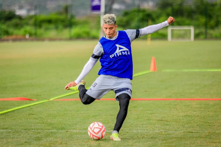 Mazatlán FC jugará dos finales para buscar el repechaje, afirma Bryan Colula