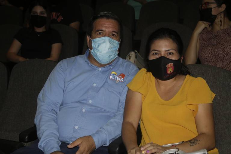 Ofrecen majestuoso concierto