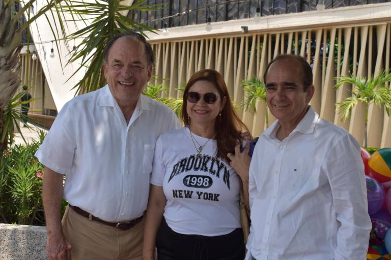 Celebran los agricultores su día y piden a Dios por buenas cosechas