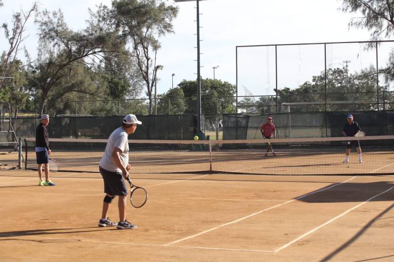 Delfino Torres y Adalberto Osuna suman valioso triunfo en el Torneo del Pavo 2021 del Muralla
