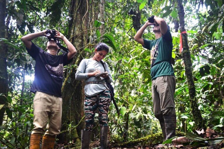 $!Parabiólogos de la Reserva Tesoro Escondido, en el Chocó ecuatoriano.