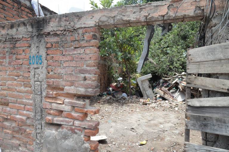 Vecinos de Casa Redonda piden ayuda para ‘Don José’, adulto mayor que vive en condiciones precarias