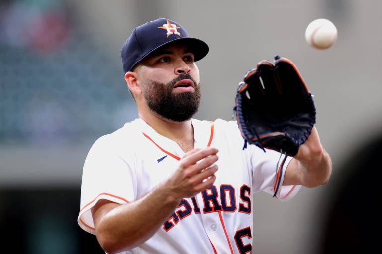 José Urquidy abrirá este lunes ante Medias Rojas