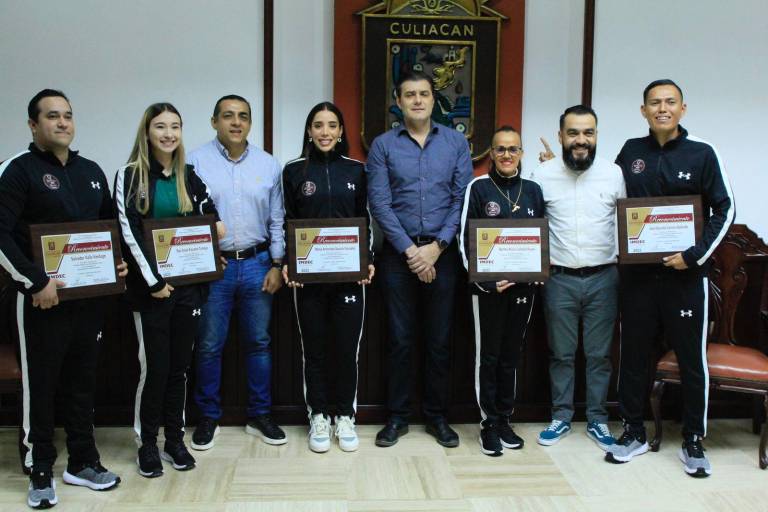 Entregan Premio Municipal del Deporte 2023, en Culiacán