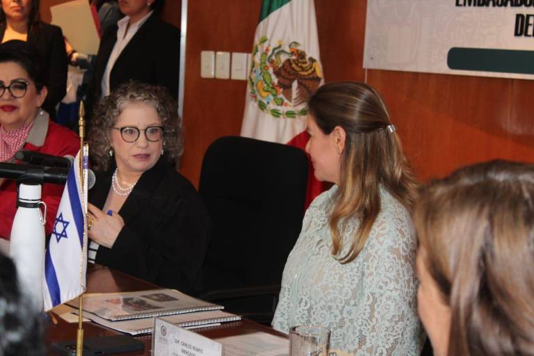 Embajada de Israel desmiente extradición de Andrés Roemer a México