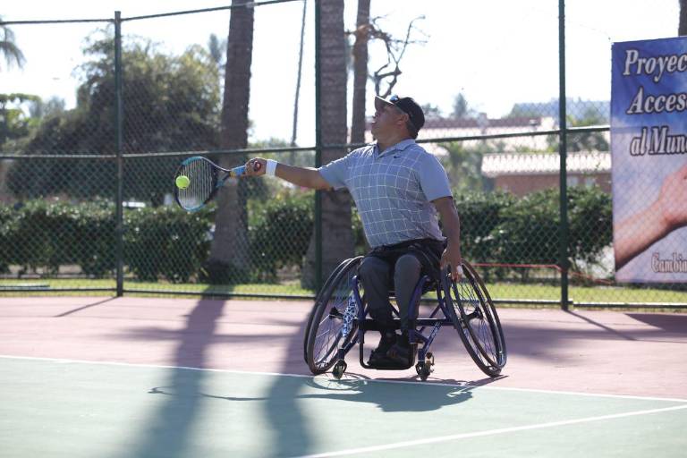 Se corona Sergio Naduville en el Nacional de Tenis Sobre Sillas de Ruedas