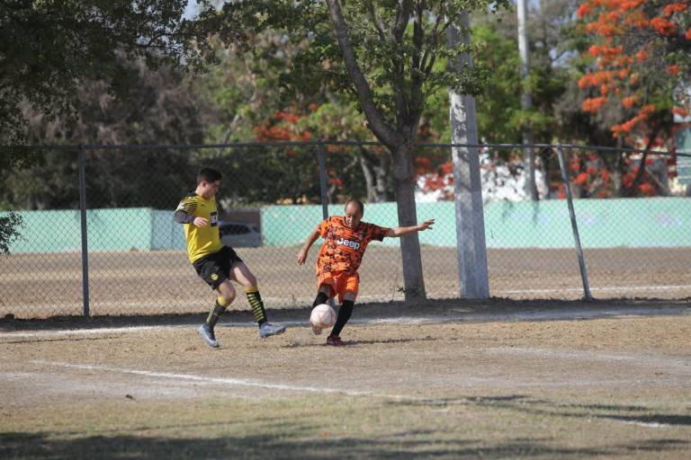 Rumbo a la gran final de la Liga de Futbol Intermédicos