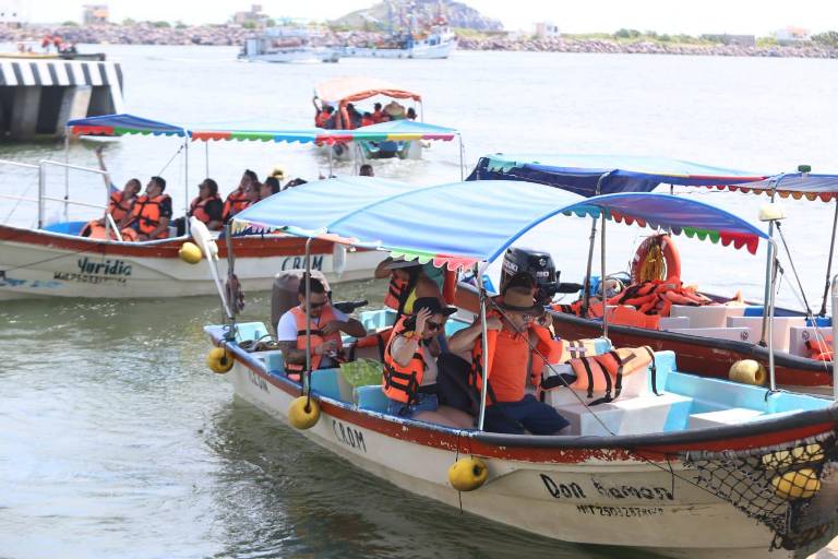 Gran movimiento turístico vive Mazatlán por el ‘fin de semana patrio’; prevén $220 millones de derrama económica