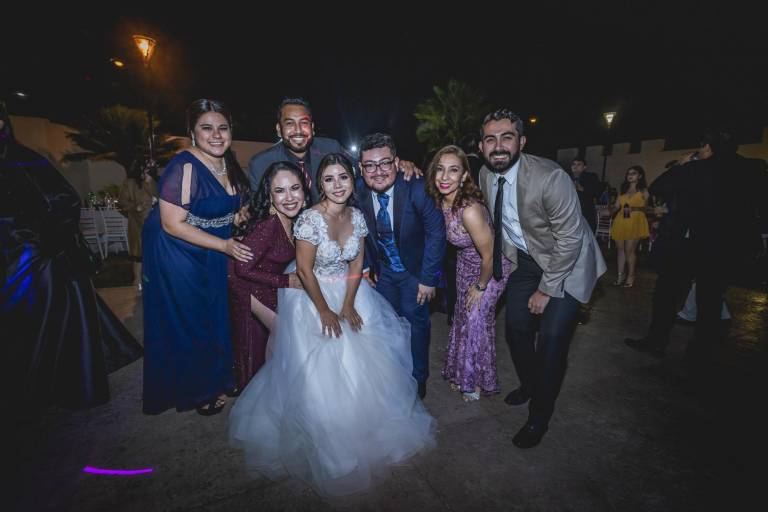 Su amor los une en matrimonio