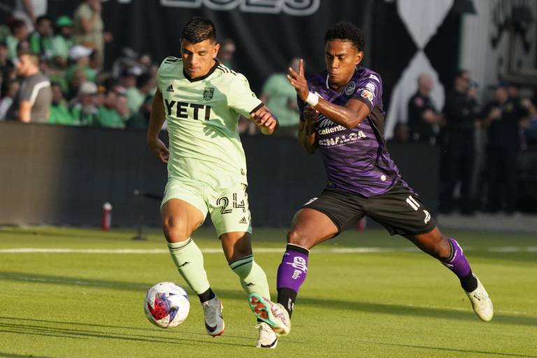 ¡Otra baja más! Yoel Bárcenas se lesiona del muslo derecho