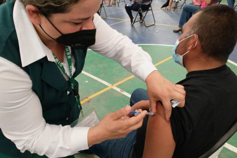 Suman más de 228 mil dosis de la vacuna anti Covid-19 aplicadas en Ahome