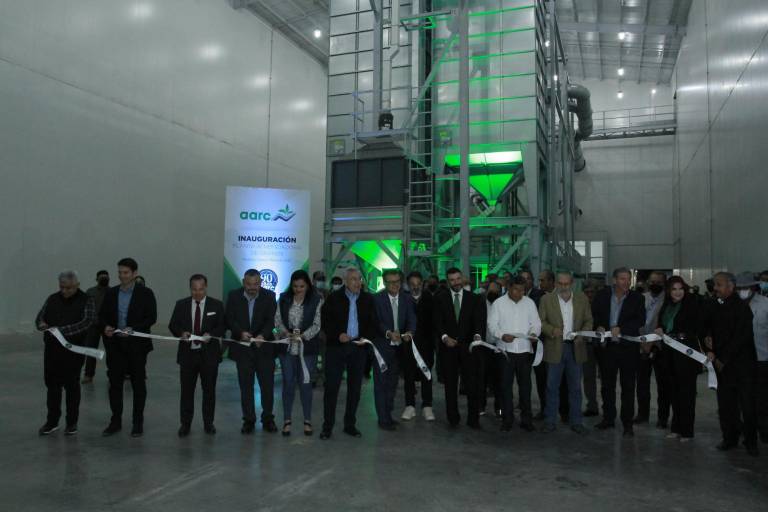 Celebran agricultores sinaloenses 90 años de la AARC