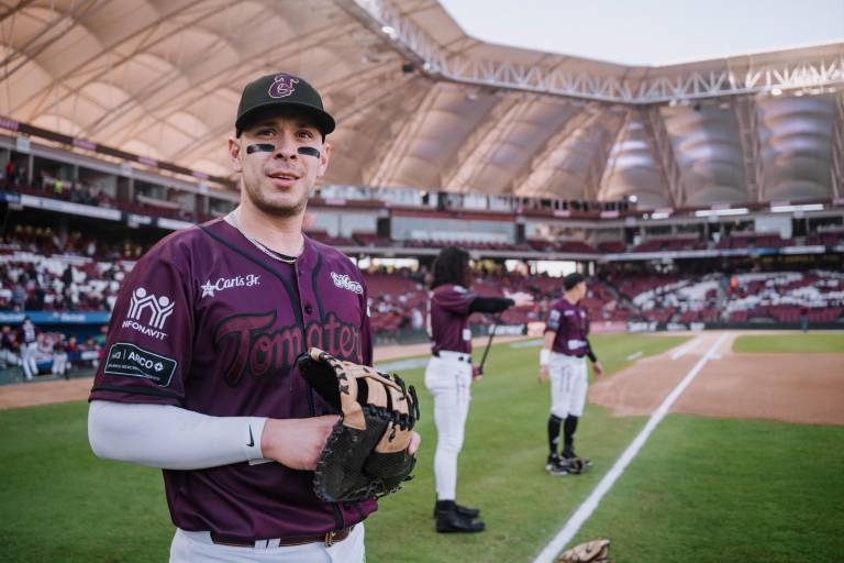 El bat de Joey Meneses estalla en la pretemporada